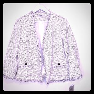 Fall French-girl Chic: b/w tweed blazer NWT. 18